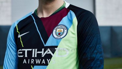 Camiseta del Manchester City Mash-up